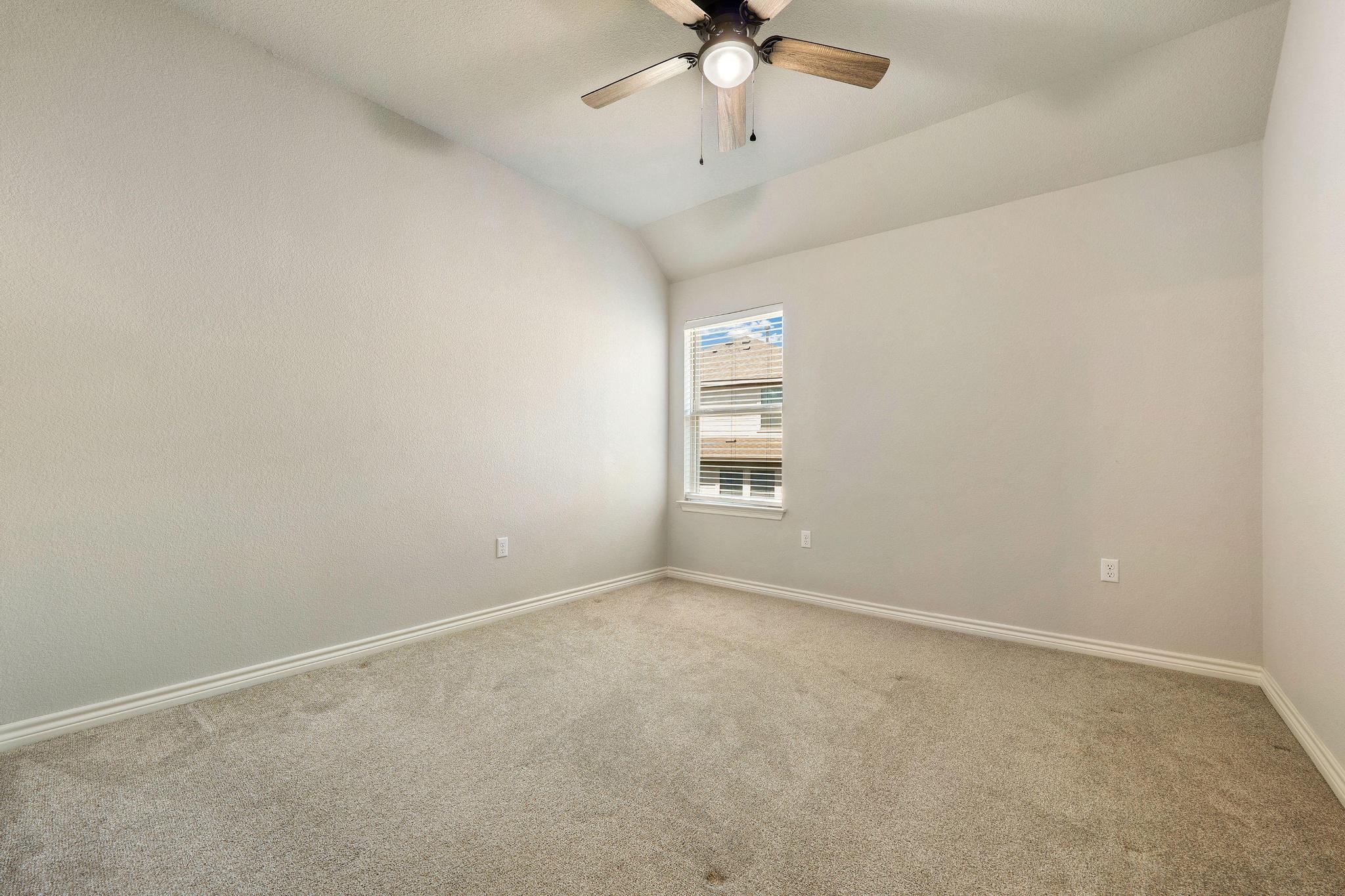 9010 Gage Dr Property Photo 27