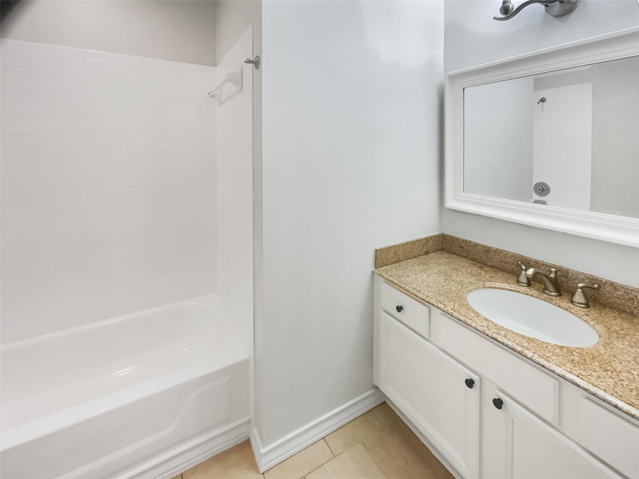 804 Dewberry Dr Property Photo 18