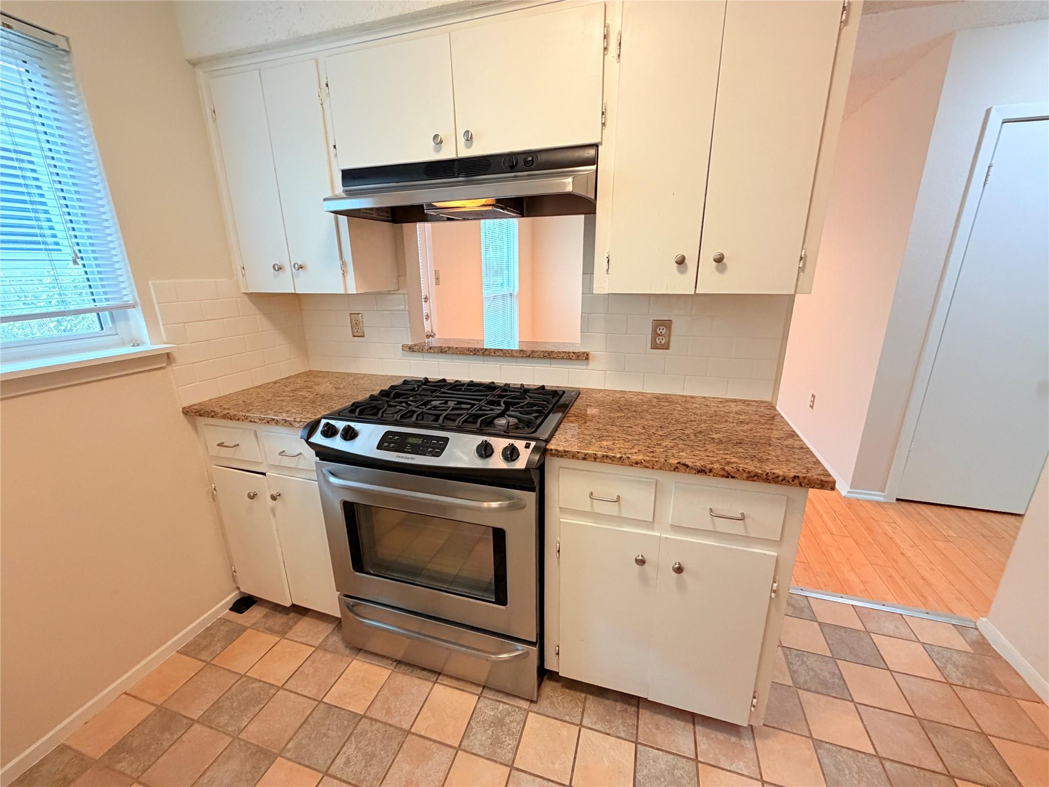 4520 Depew Ave #b Property Photo 10