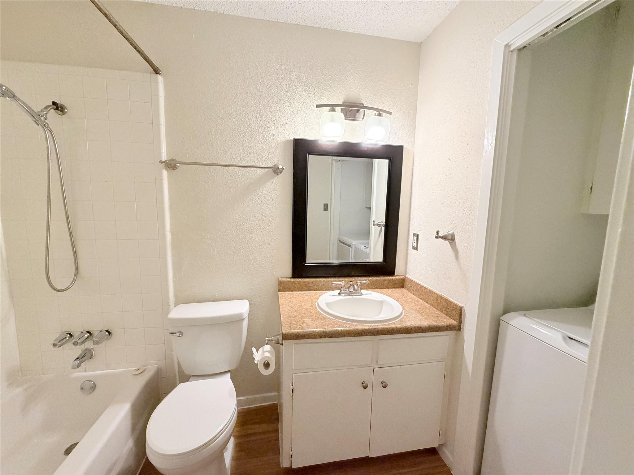 4520 Depew Ave #b Property Photo 26