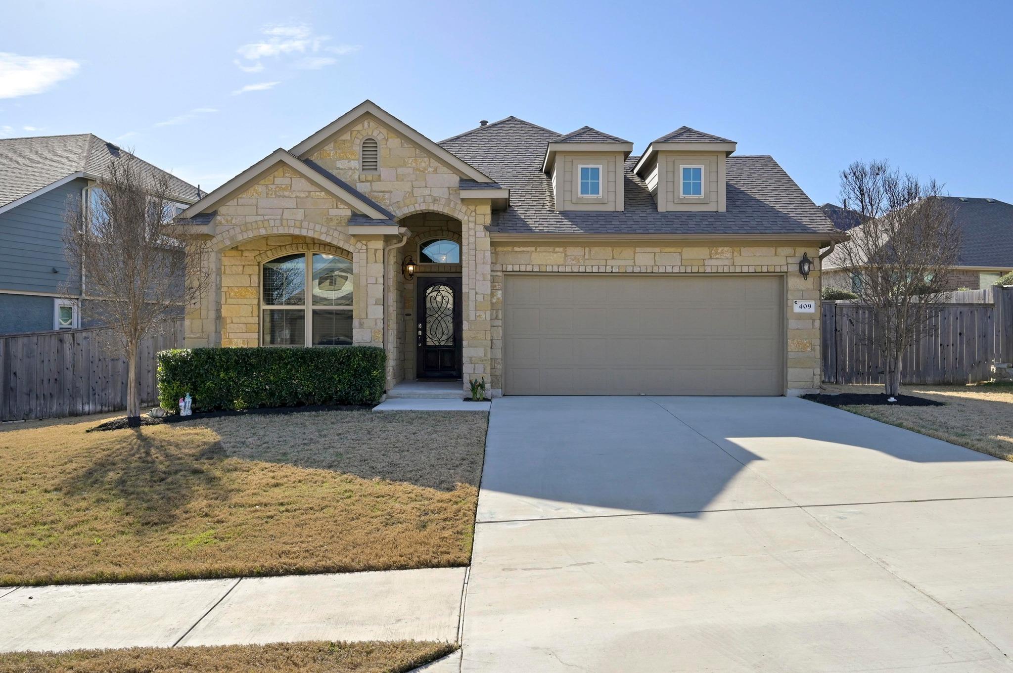 409 Blue Waterleaf Ln Property Photo