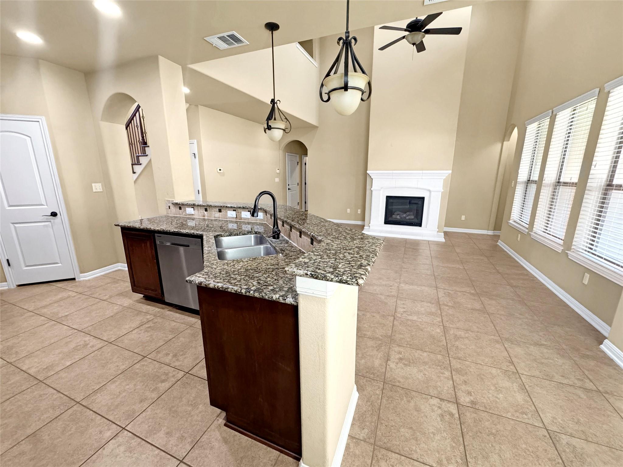 14312 Senia Bnd Property Photo 7
