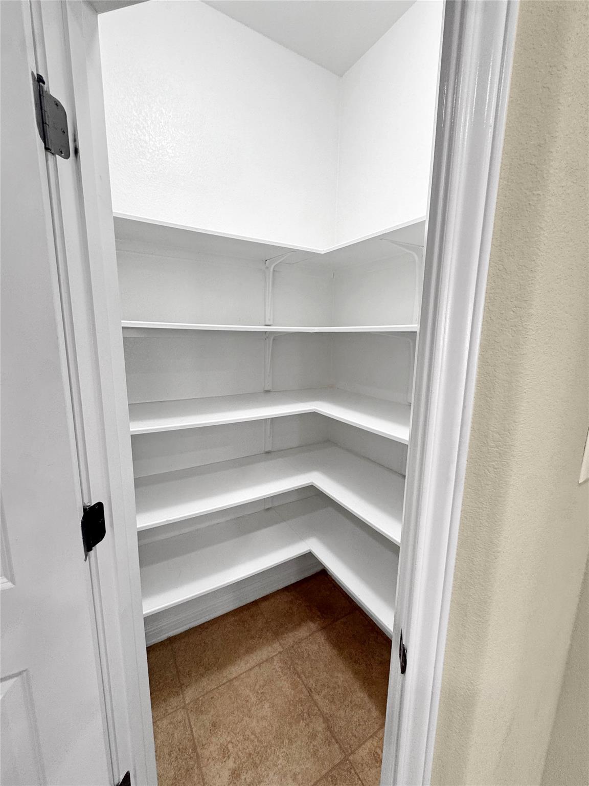 14312 Senia Bnd Property Photo 8