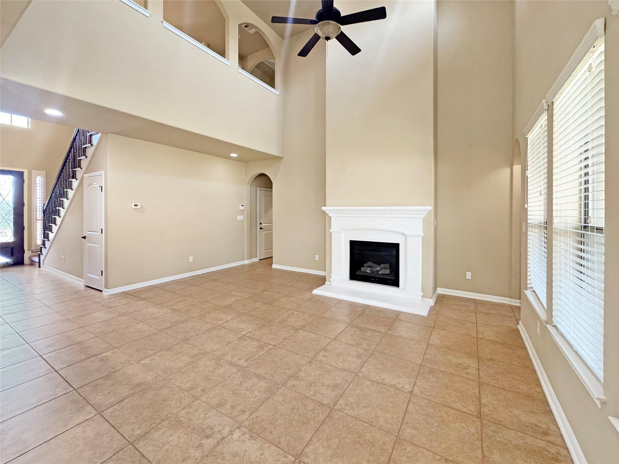 14312 Senia Bnd Property Photo 10