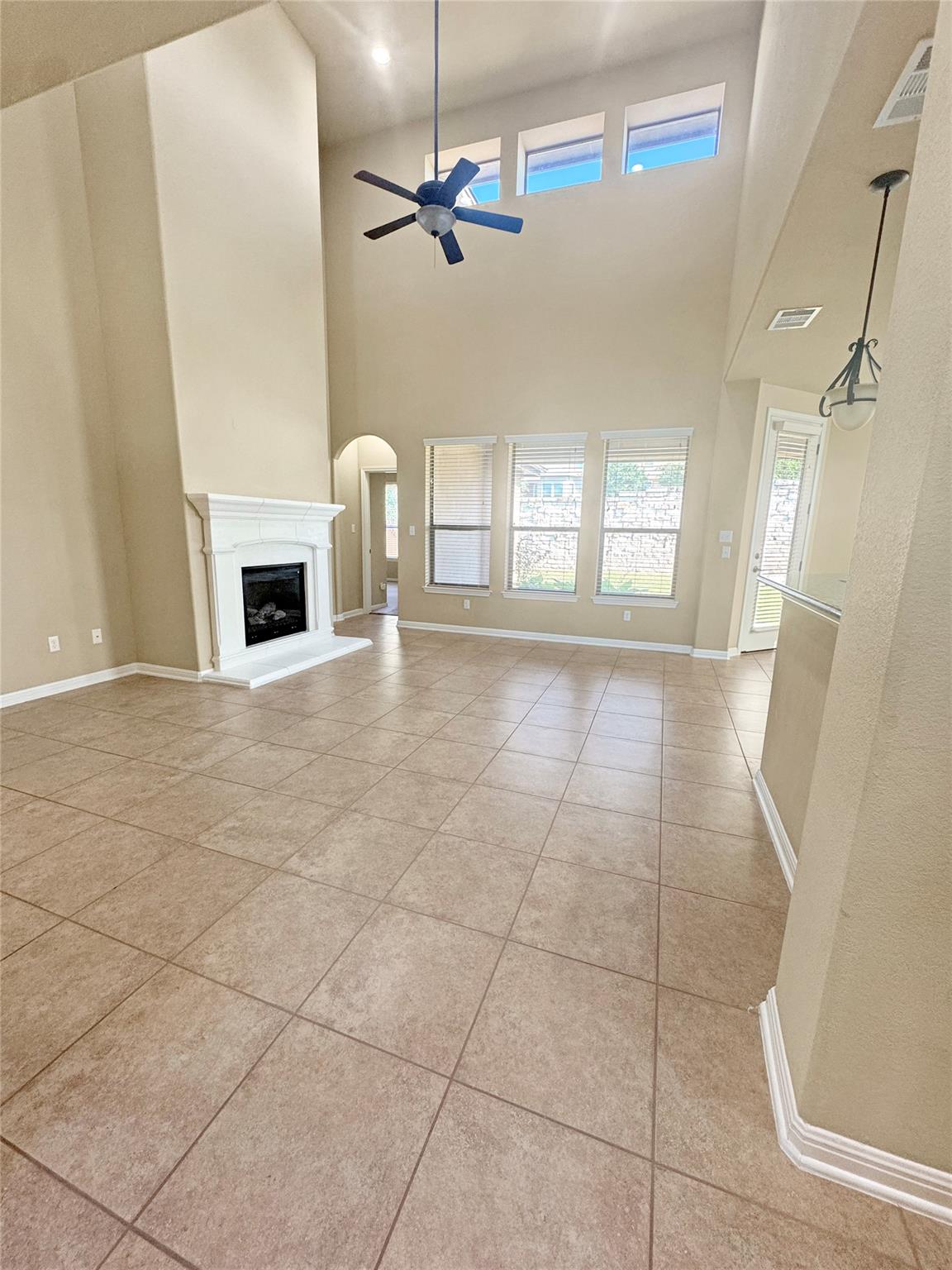 14312 Senia Bnd Property Photo 12