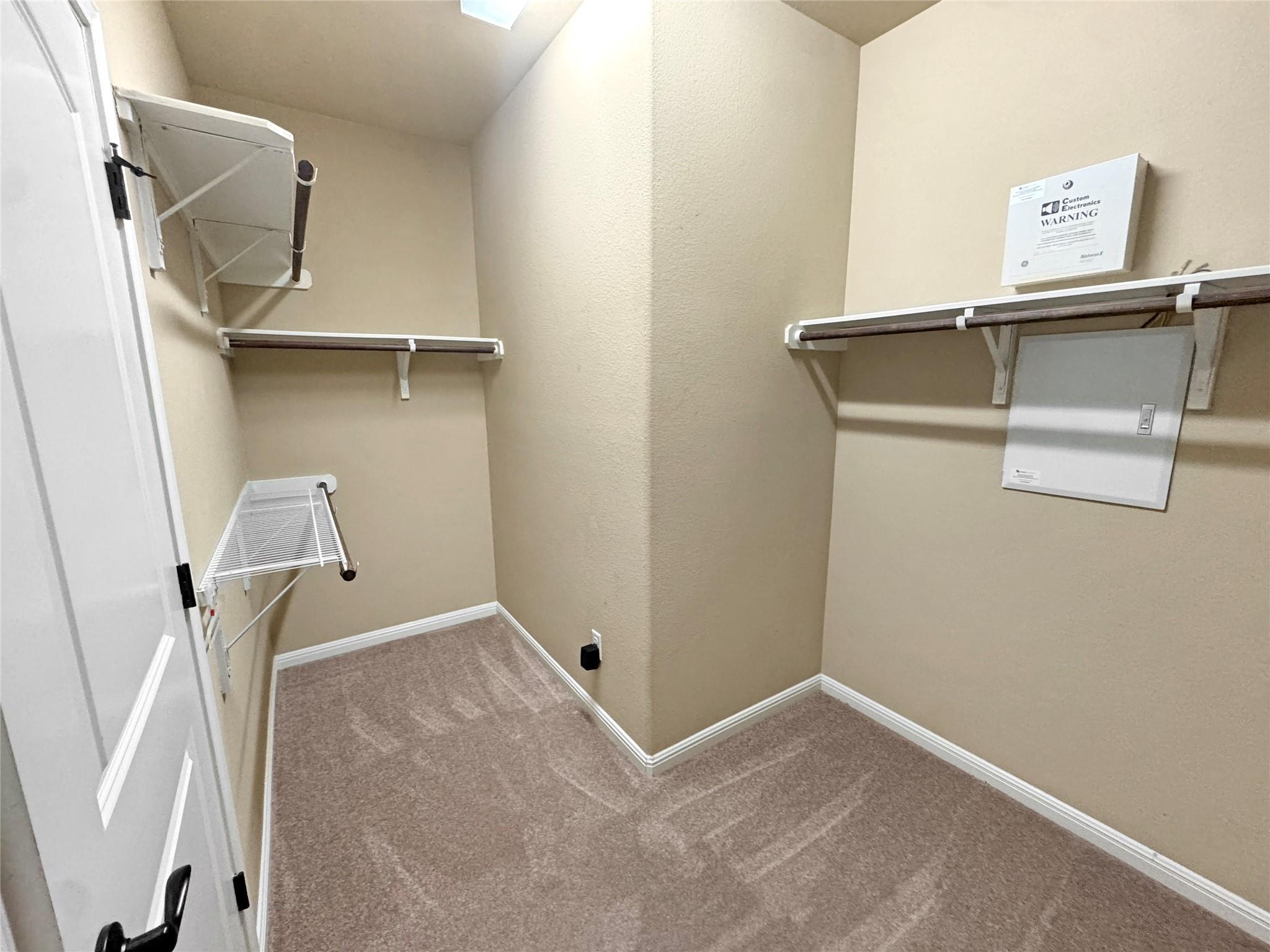 14312 Senia Bnd Property Photo 20