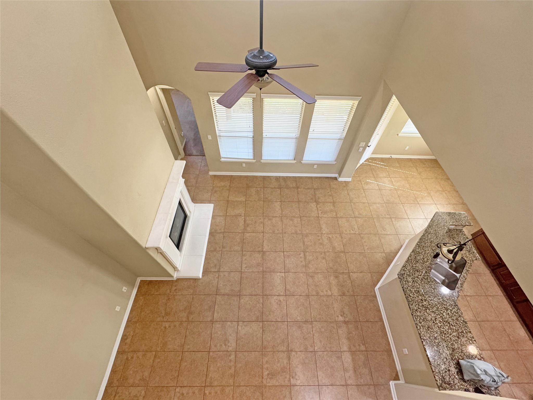 14312 Senia Bnd Property Photo 24