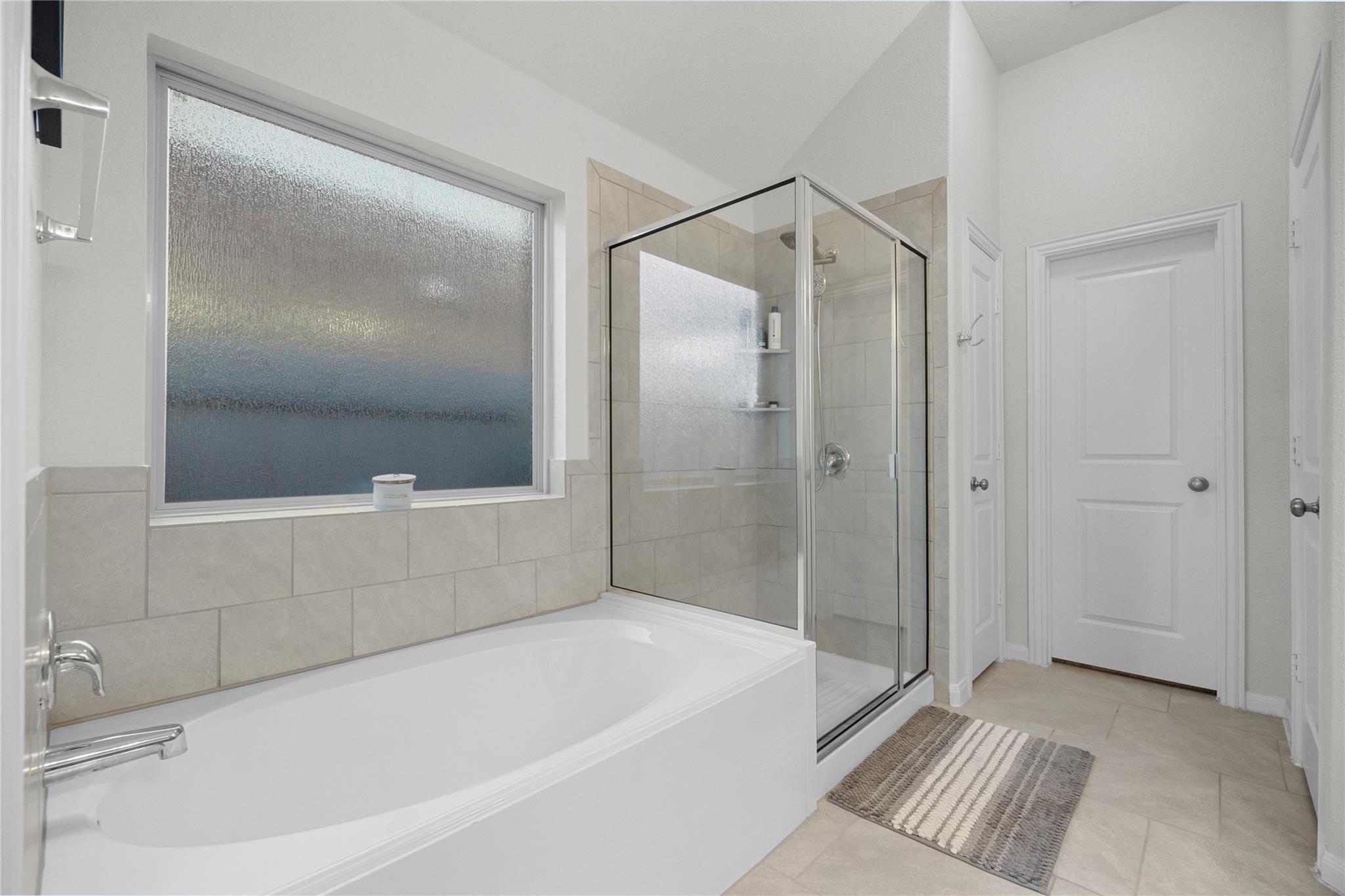 606 Linares Ln Property Photo 22