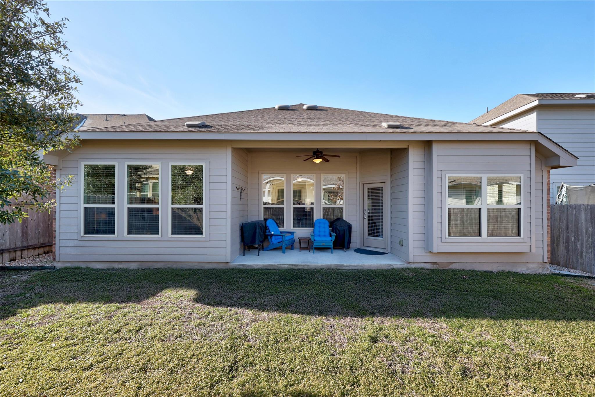 606 Linares Ln Property Photo 30