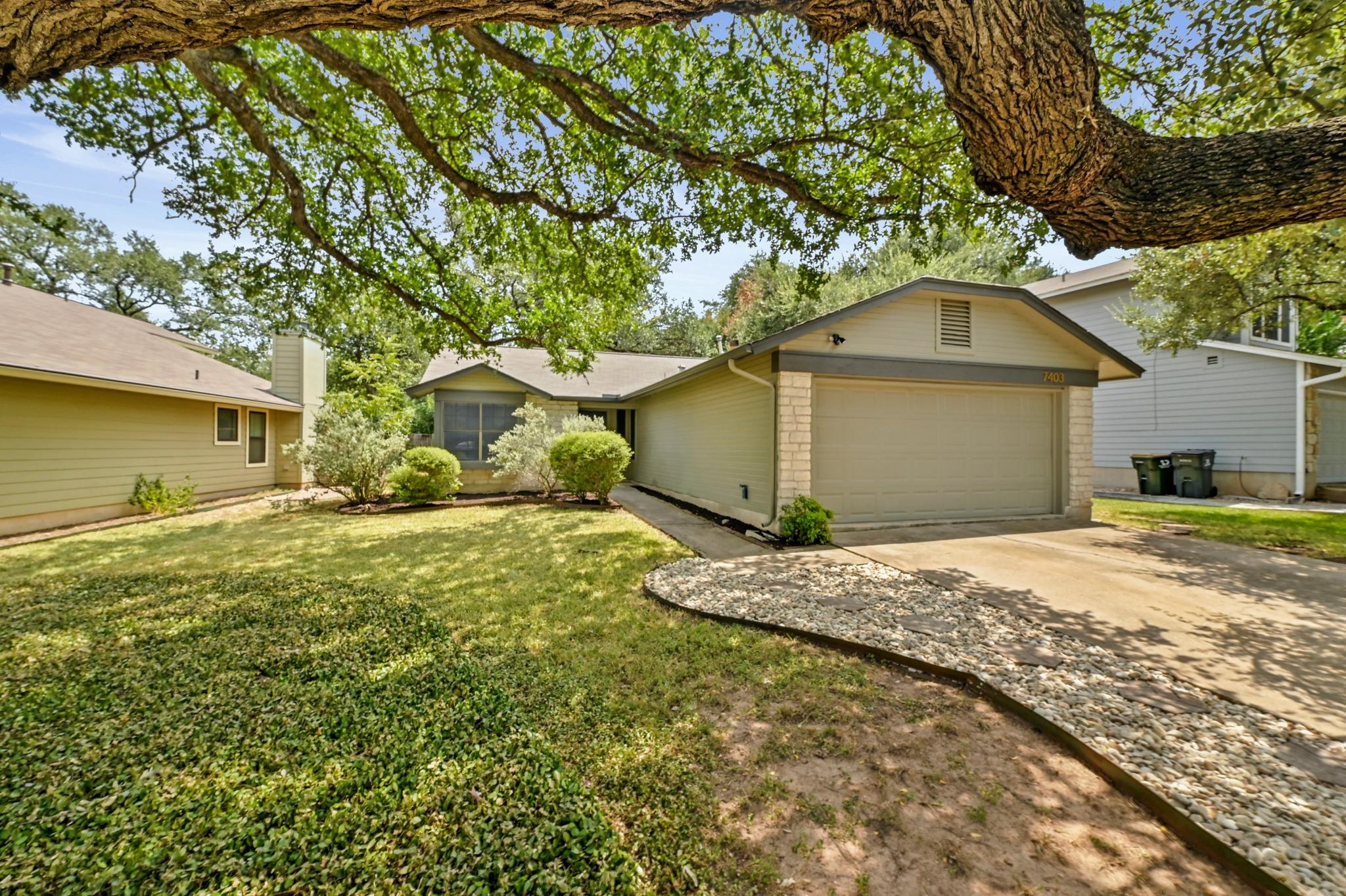7403 Dallas Dr Property Photo 2
