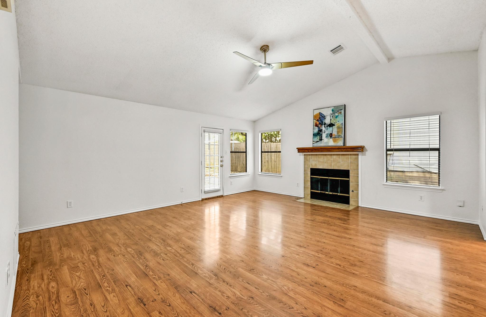 7403 Dallas Dr Property Photo 7