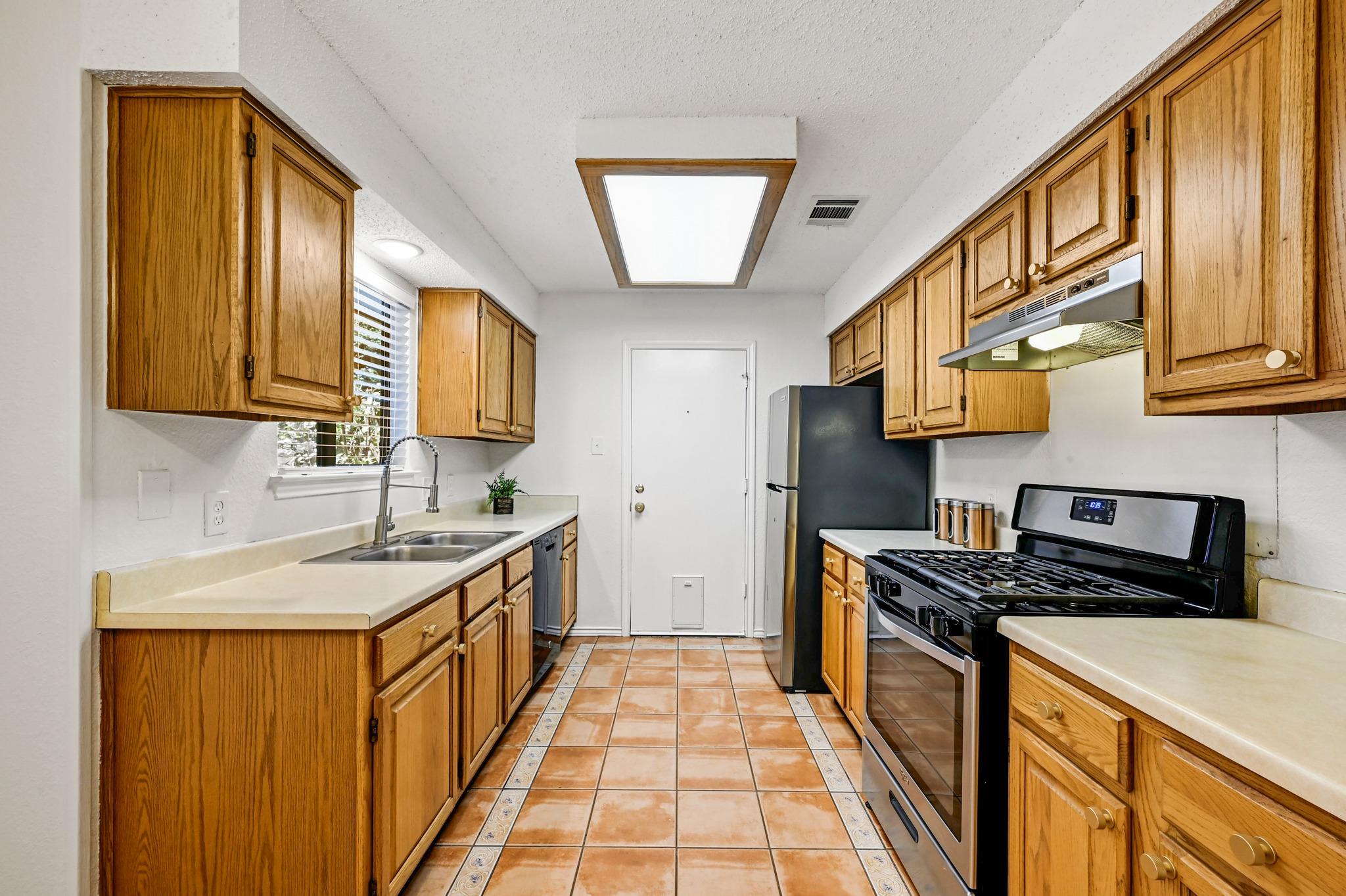 7403 Dallas Dr Property Photo 11