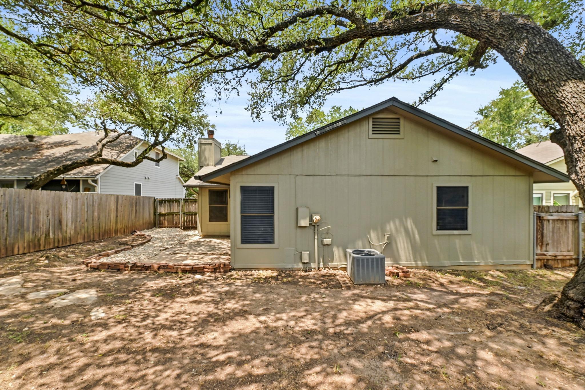 7403 Dallas Dr Property Photo 27