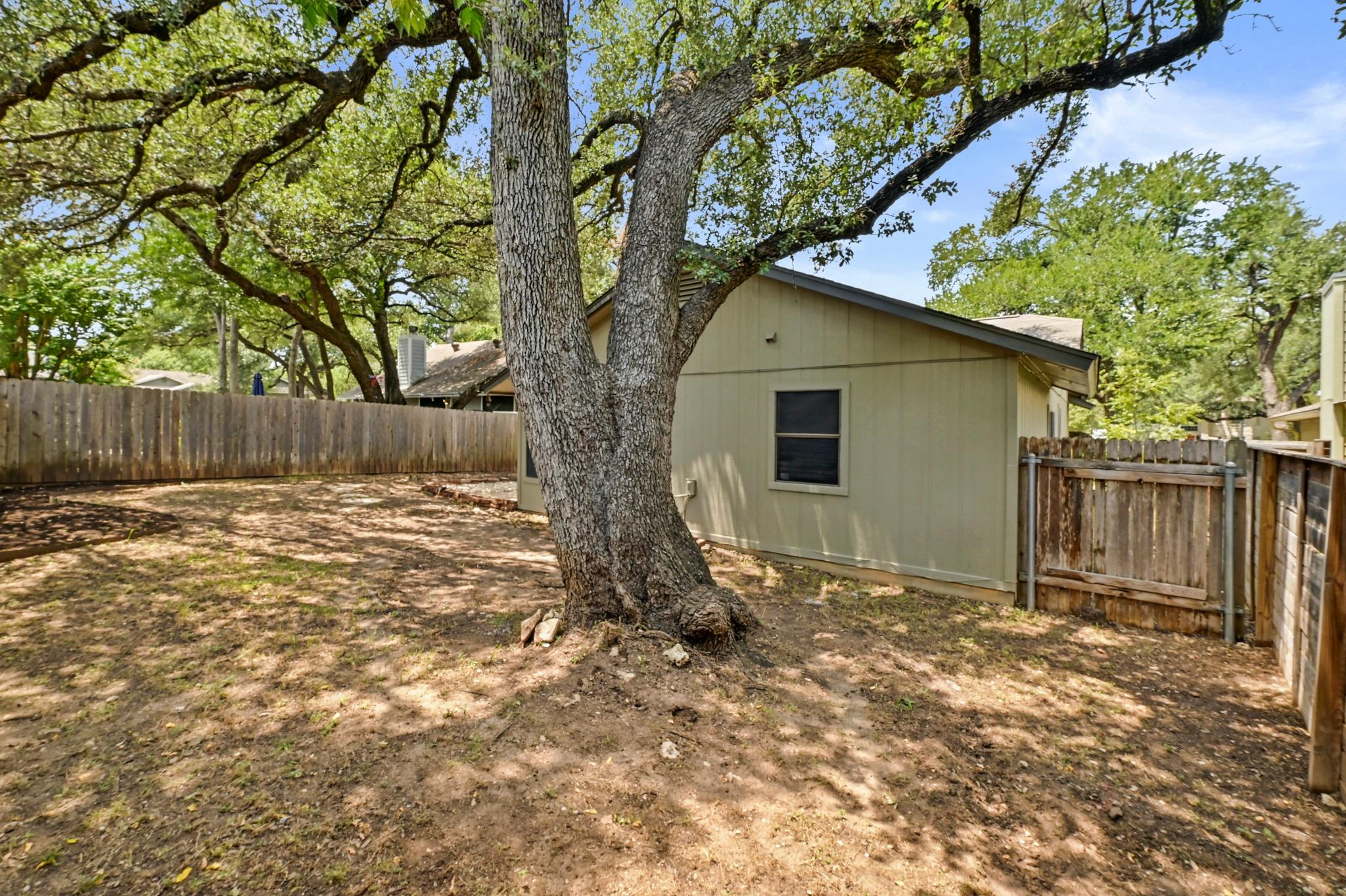 7403 Dallas Dr Property Photo 28
