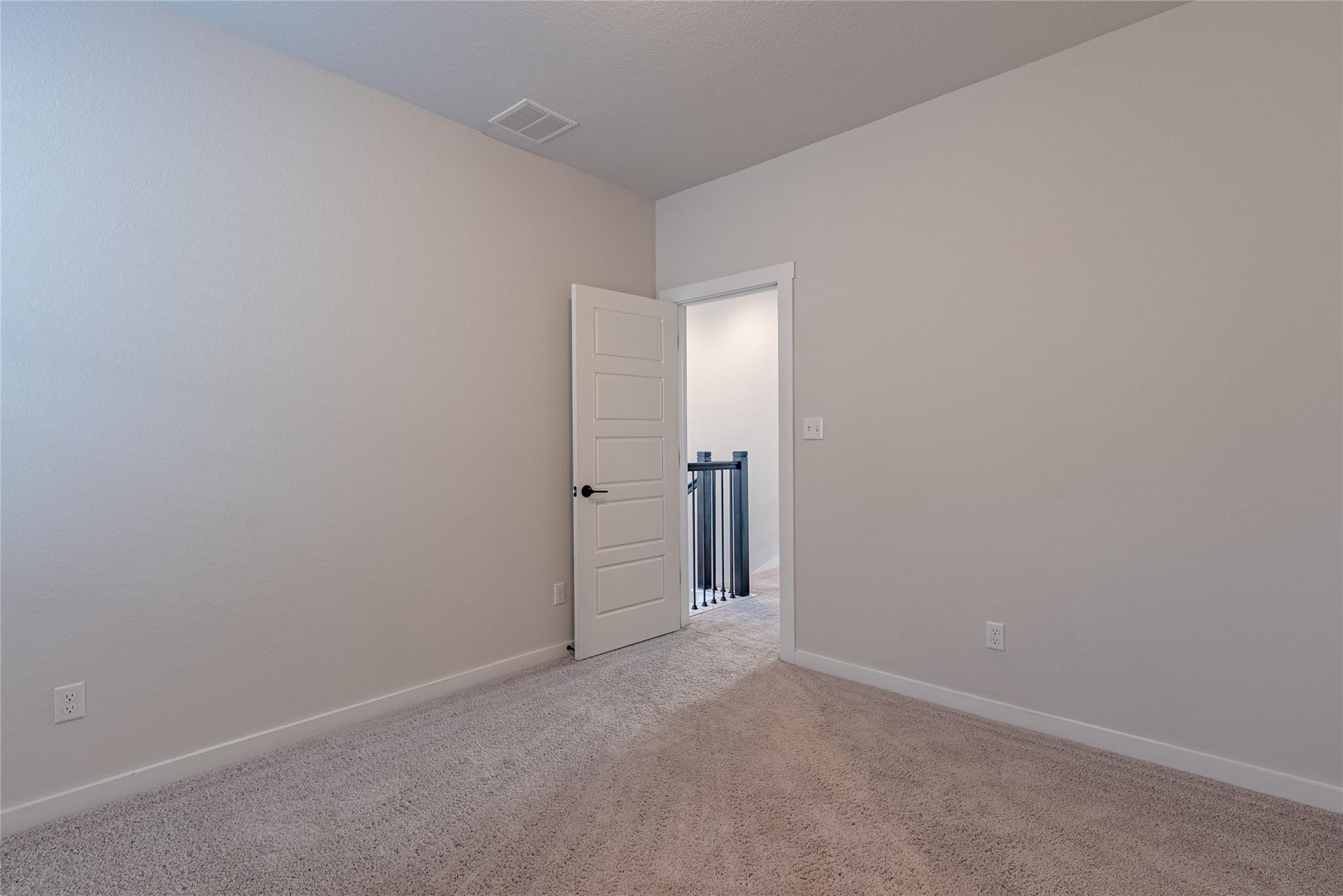 6413 Night Chinook Dr Property Photo 14