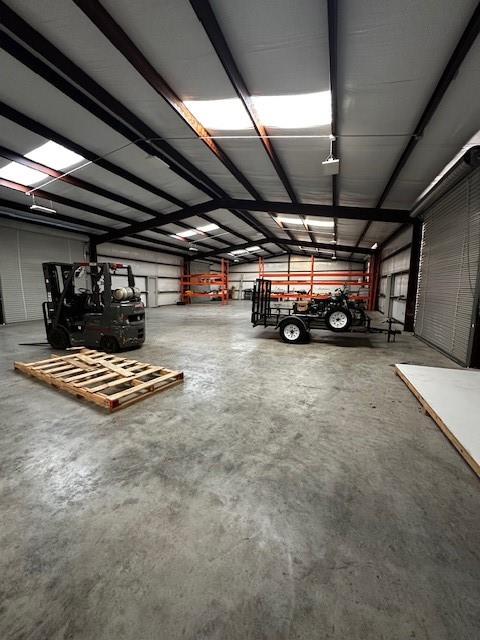 2554 W Us 290 Highway A Property Photo 2
