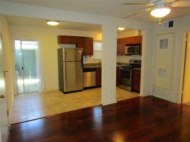 2703 Swisher St 109a Property Photo 6