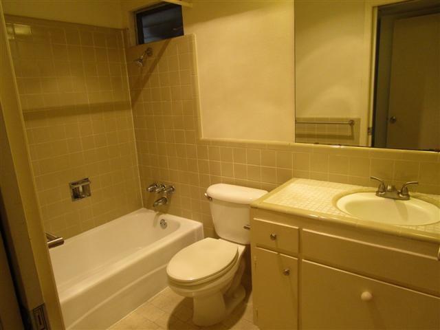 2703 Swisher St 109a Property Photo 10