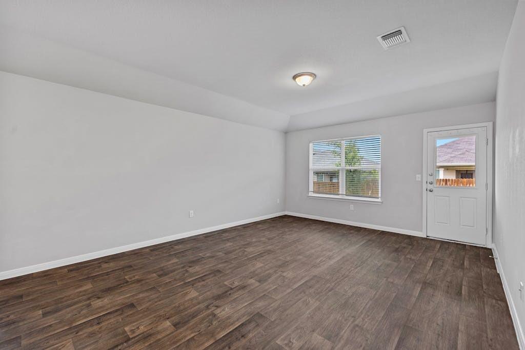 14130 Macquarie Dr Property Photo 10
