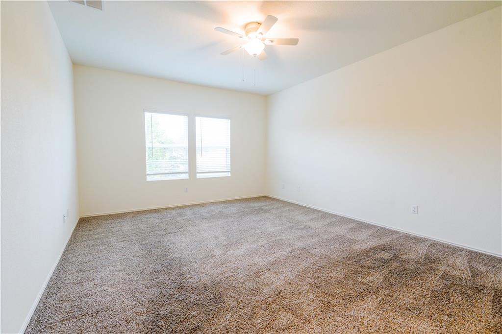 933 Wildrye Ct Property Photo 11