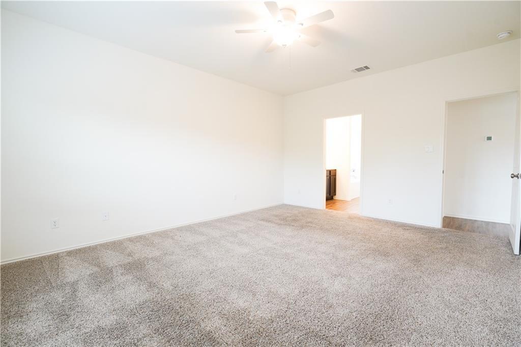 933 Wildrye Ct Property Photo 12