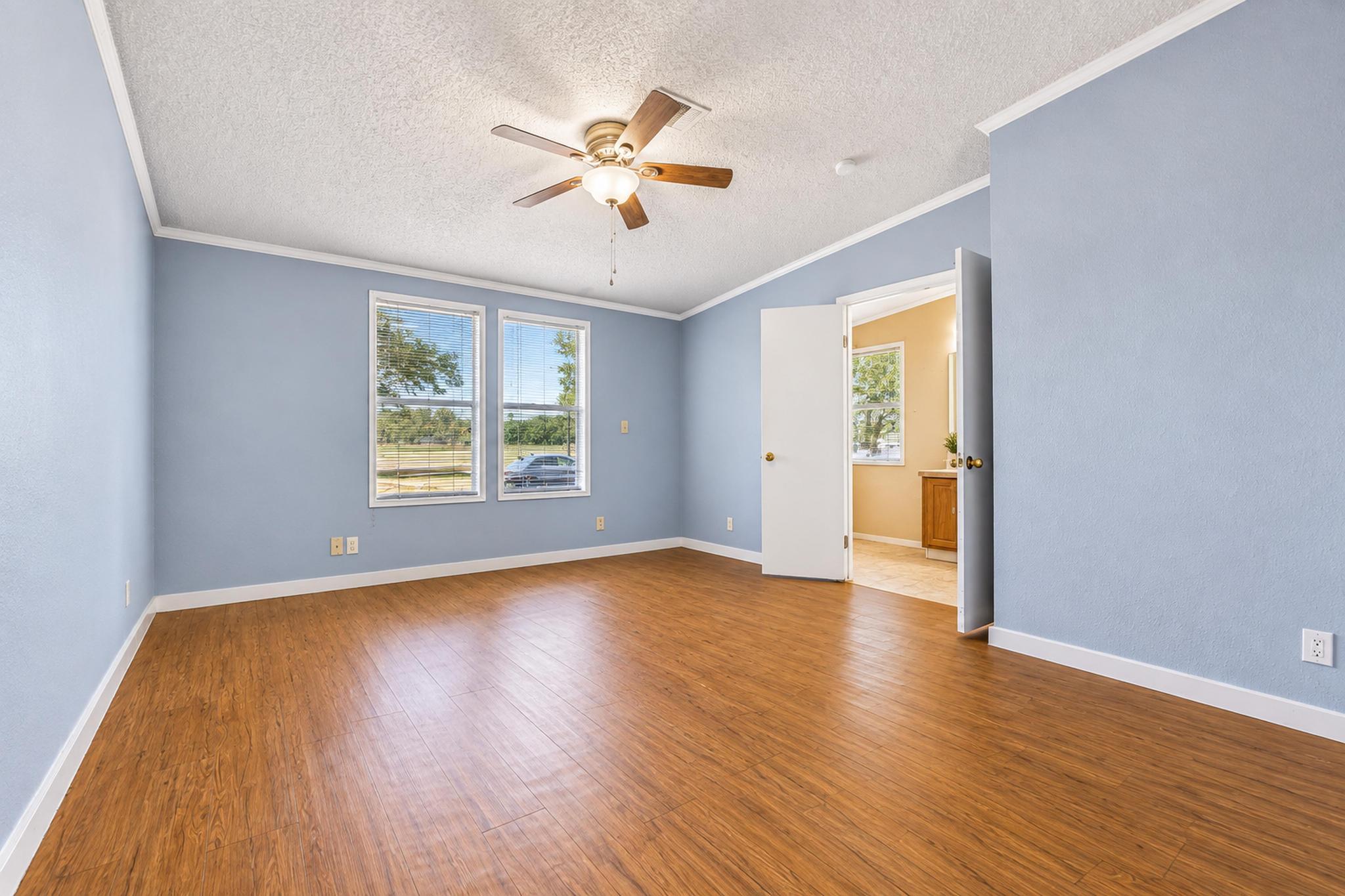 262 Highway 290 None E Property Photo 13