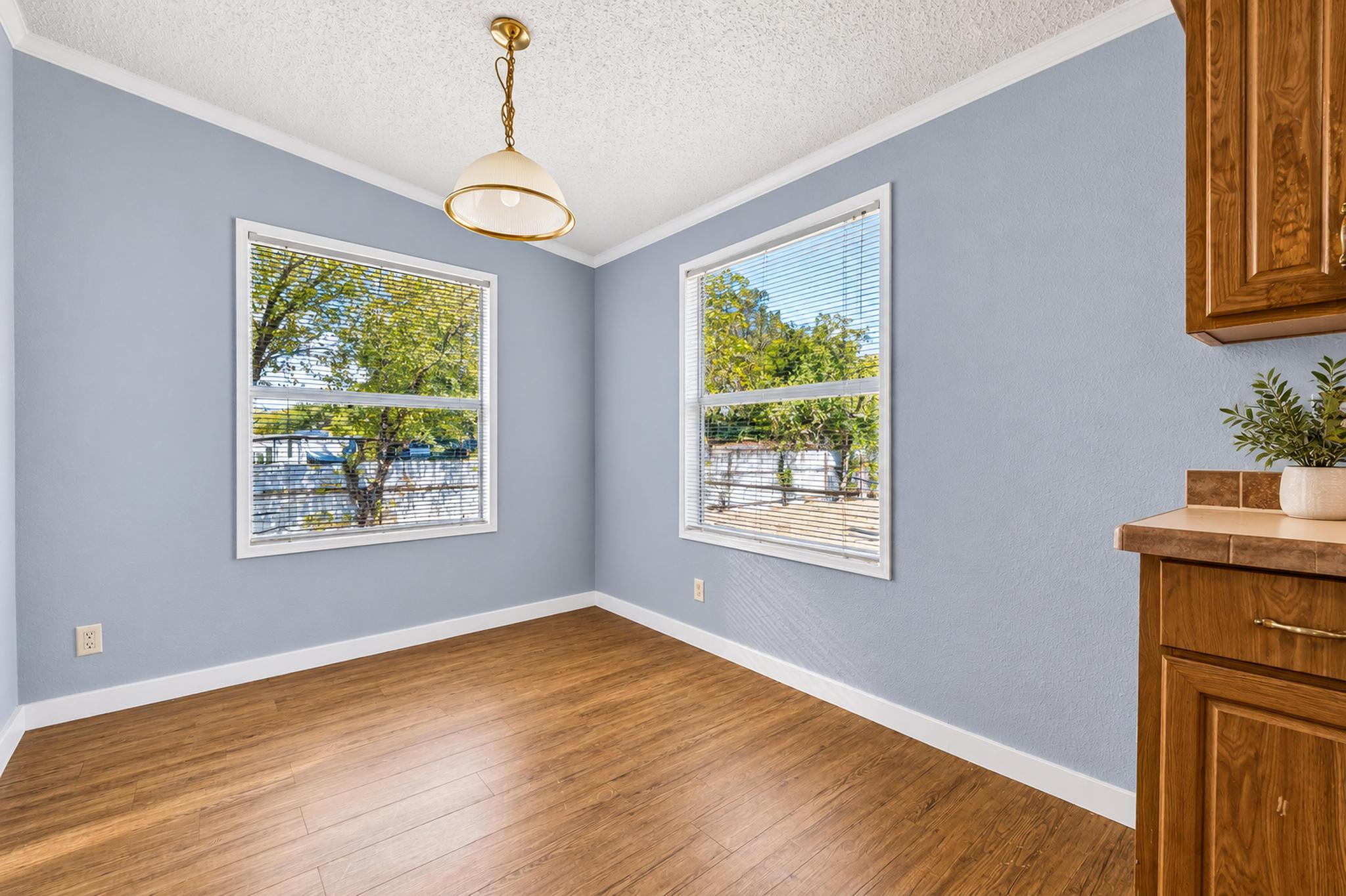 262 Highway 290 None E Property Photo 17