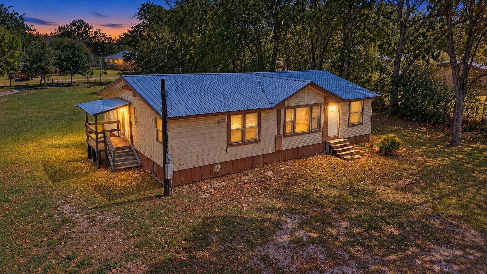 262 Highway 290 None E Property Photo 38