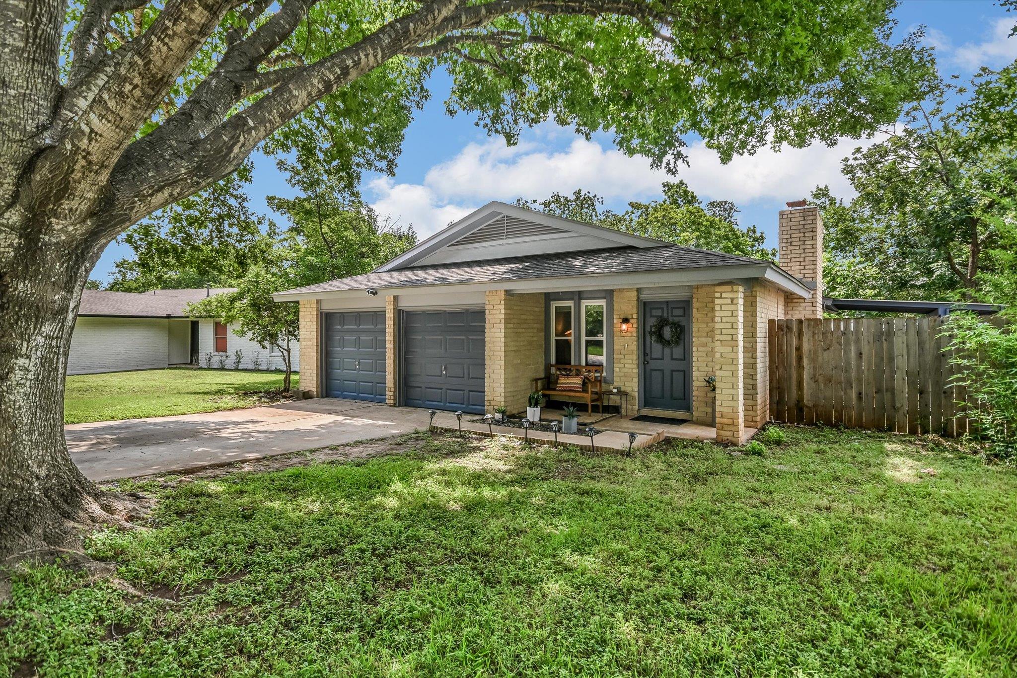623 Buckskin Dr Property Photo