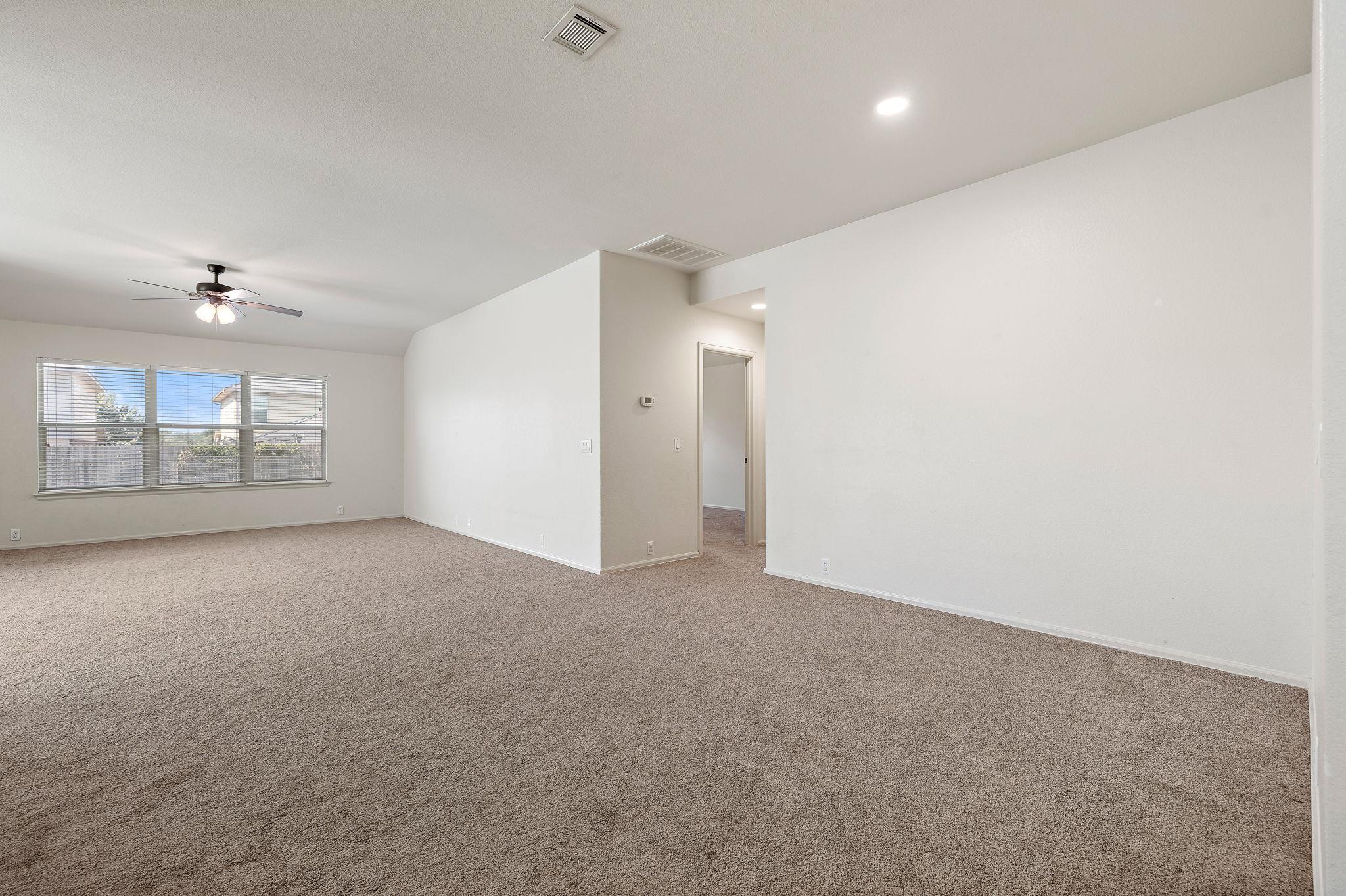 225 King Elder Ln Property Photo 8