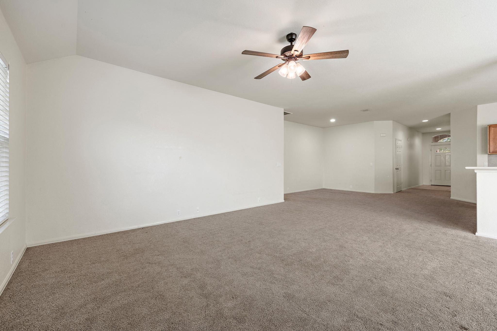 225 King Elder Ln Property Photo 9
