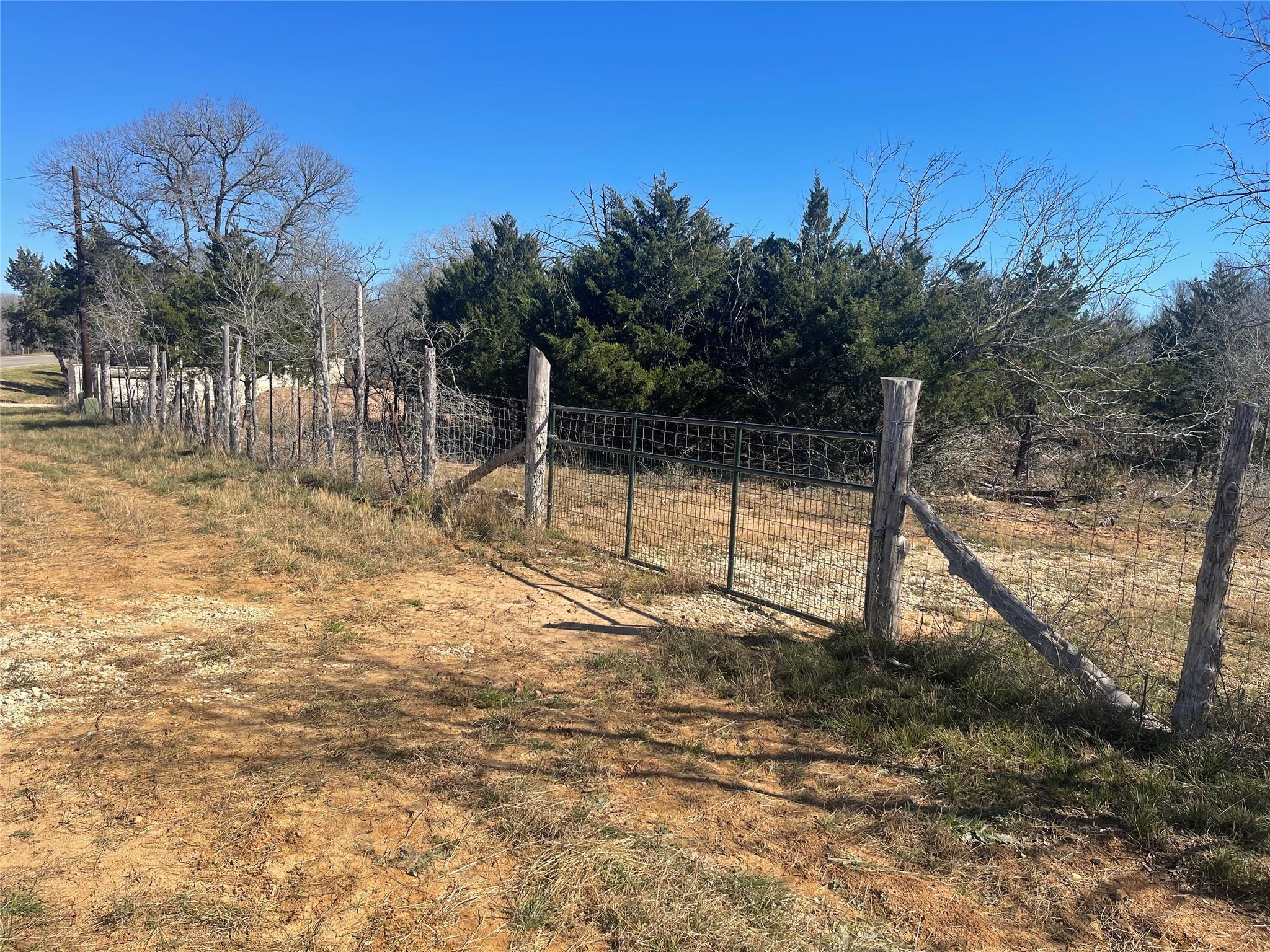 8700 Fm 672 Property Photo 8