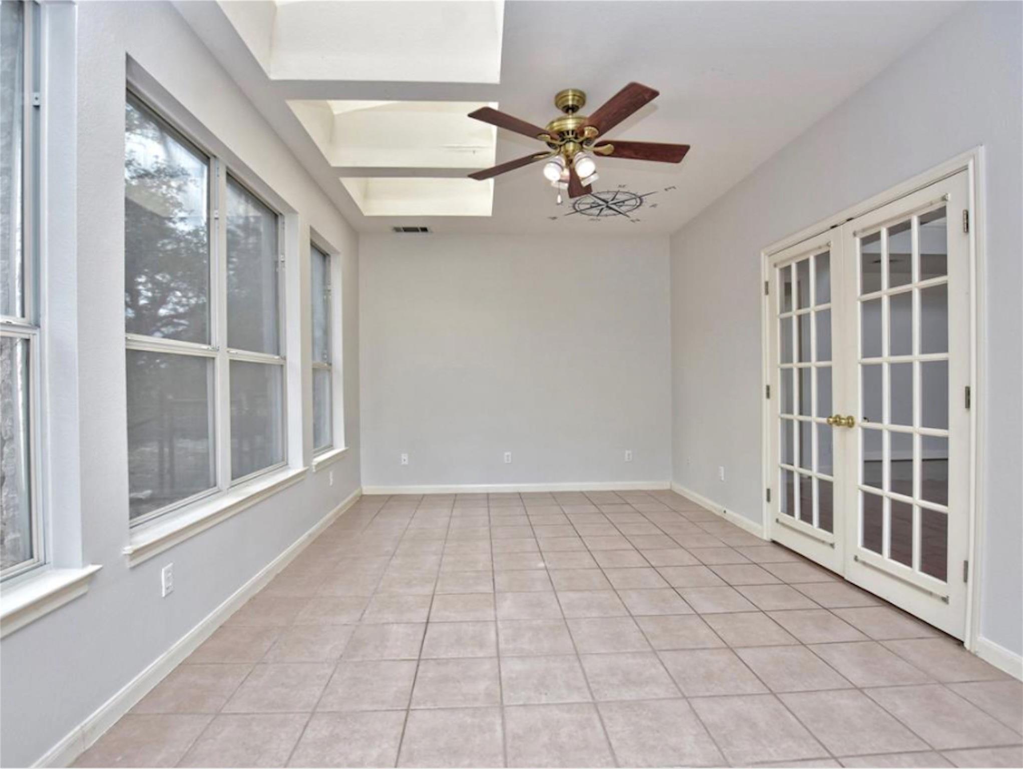 160 Sundance Trl Property Photo 4