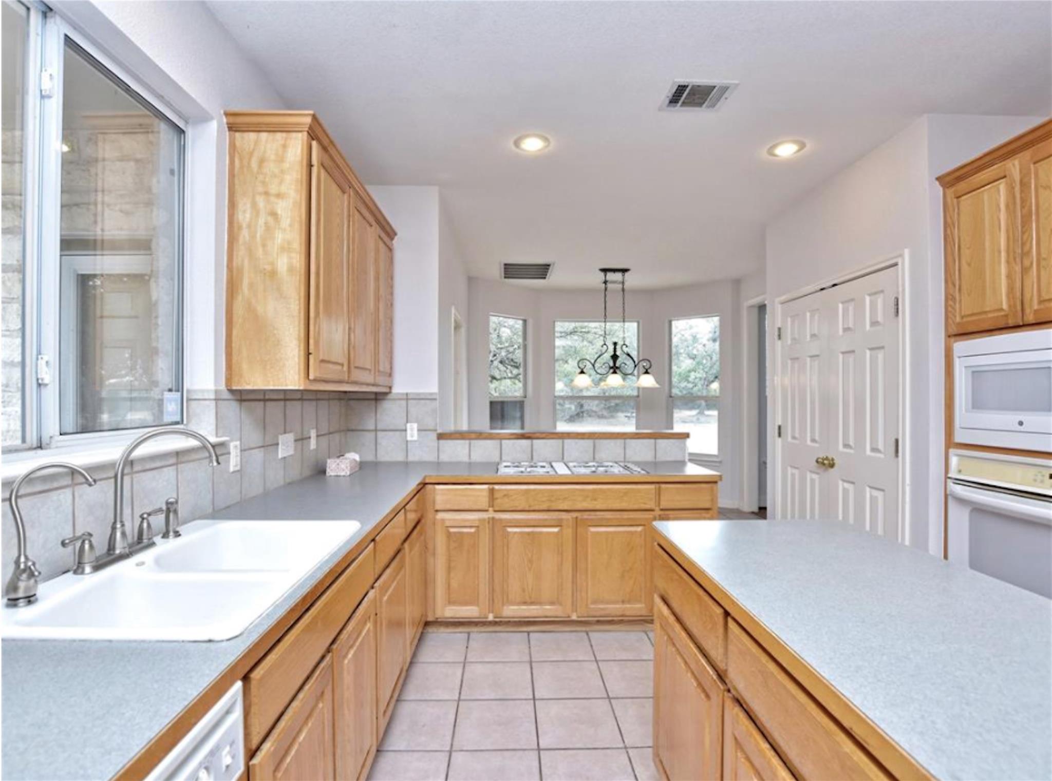160 Sundance Trl Property Photo 8