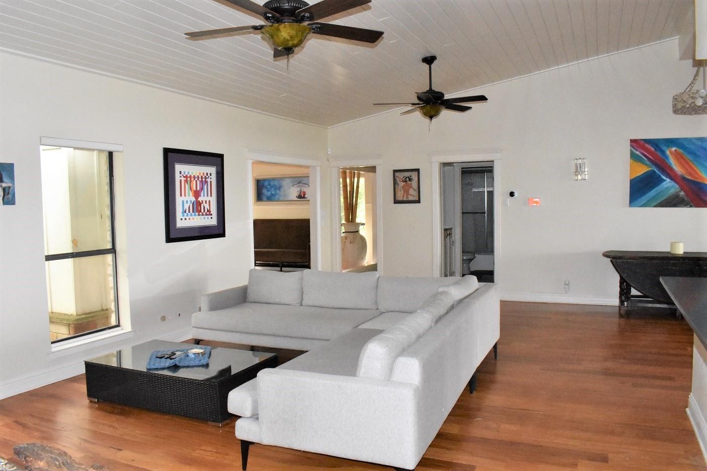 6714 Mountain Trl Property Photo 10