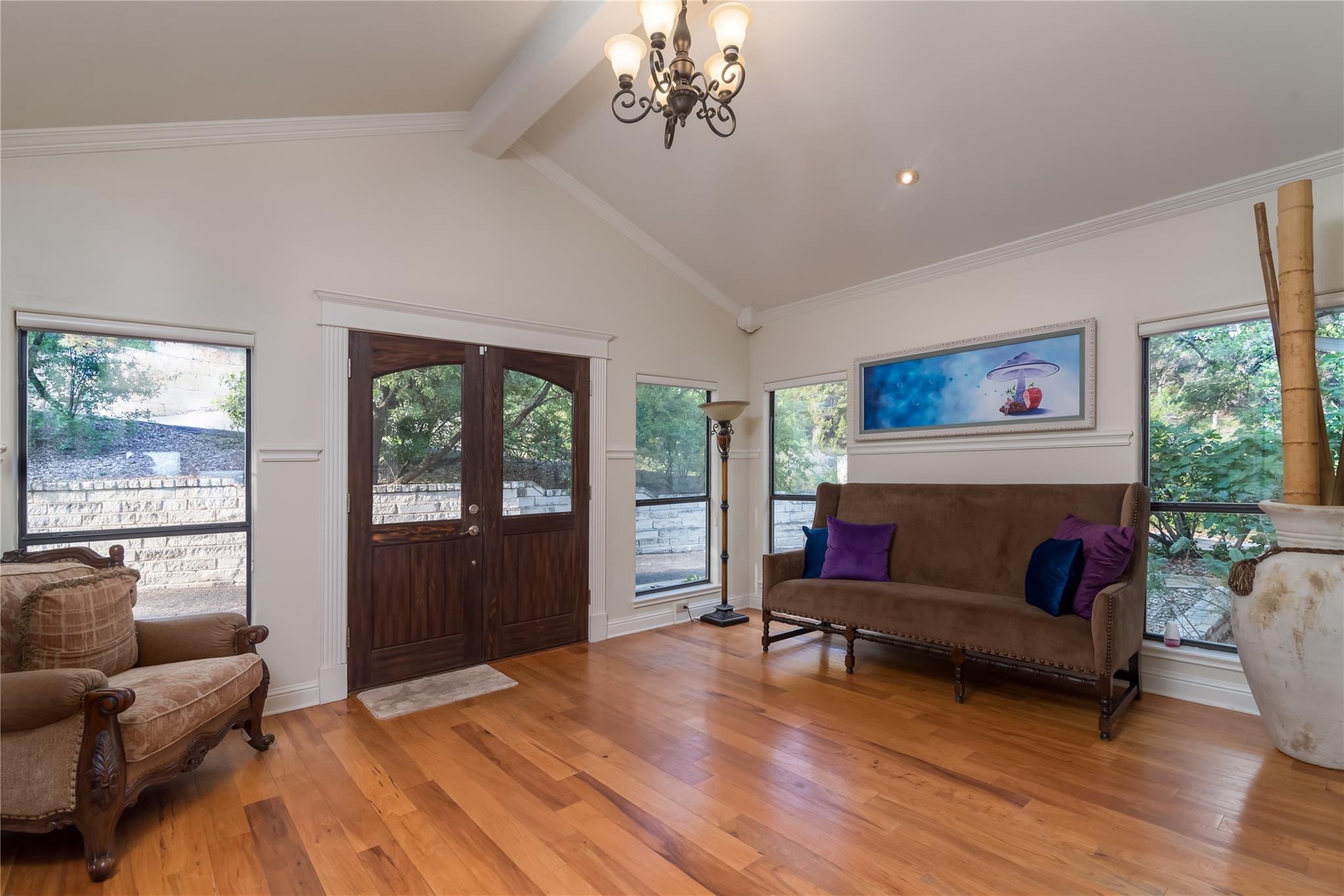 6714 Mountain Trl Property Photo 25