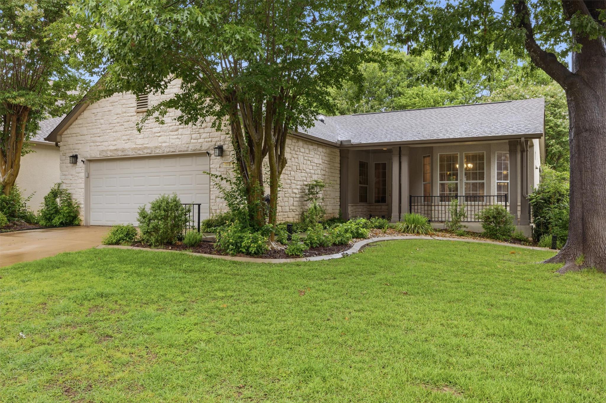 118 Bluebell Dr Property Photo 1