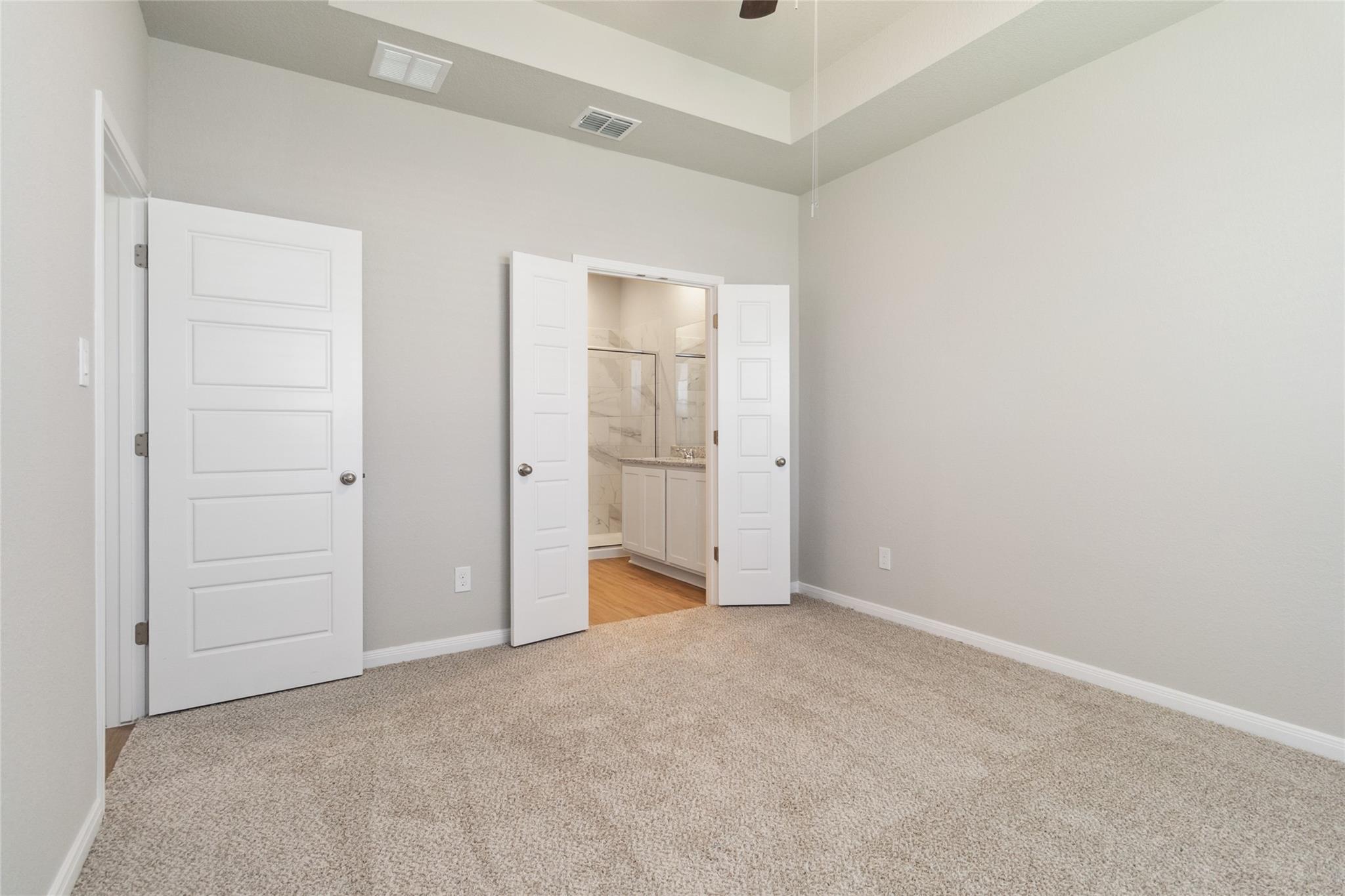 1008 Staglin St Property Photo 20