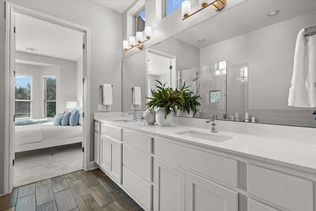 6724 Vicenza Dr Property Photo 17