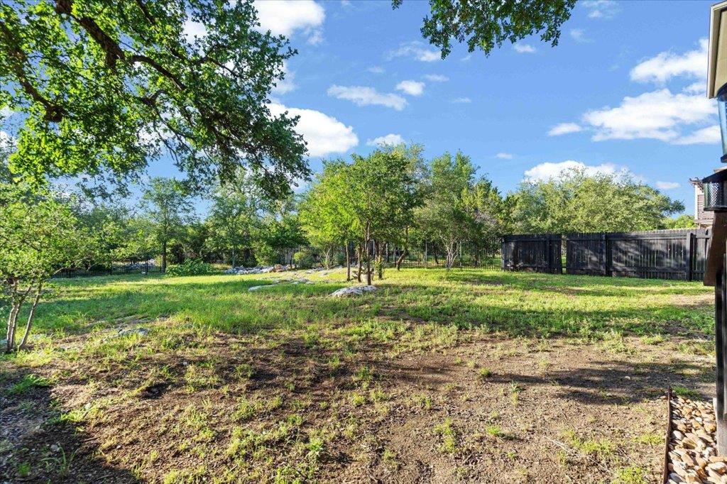 6724 Vicenza Dr Property Photo 23