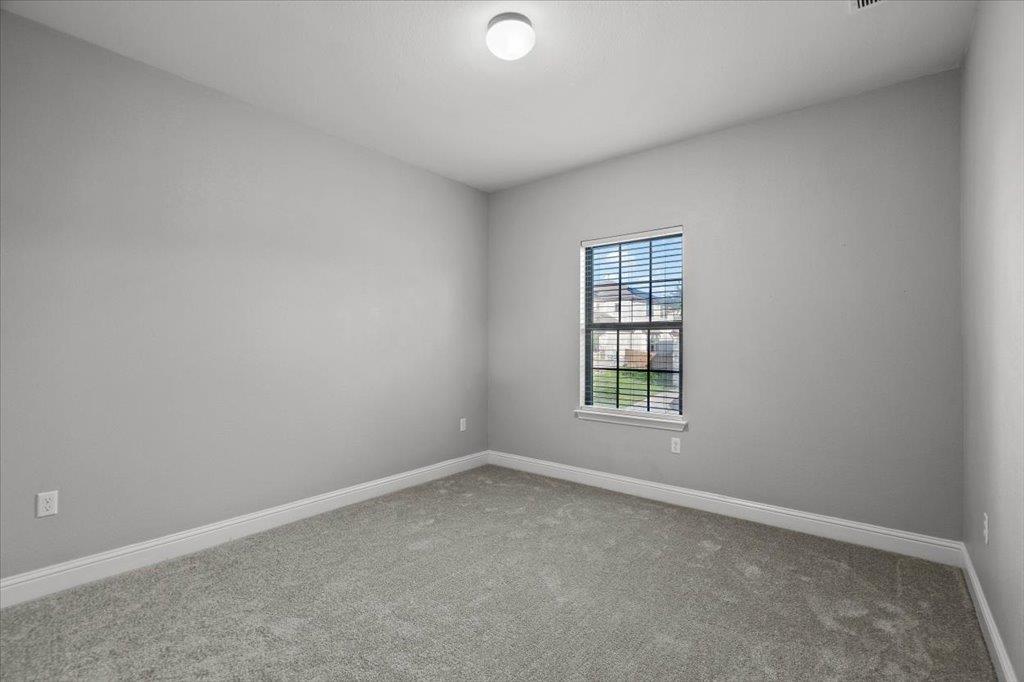 6724 Vicenza Dr Property Photo 29