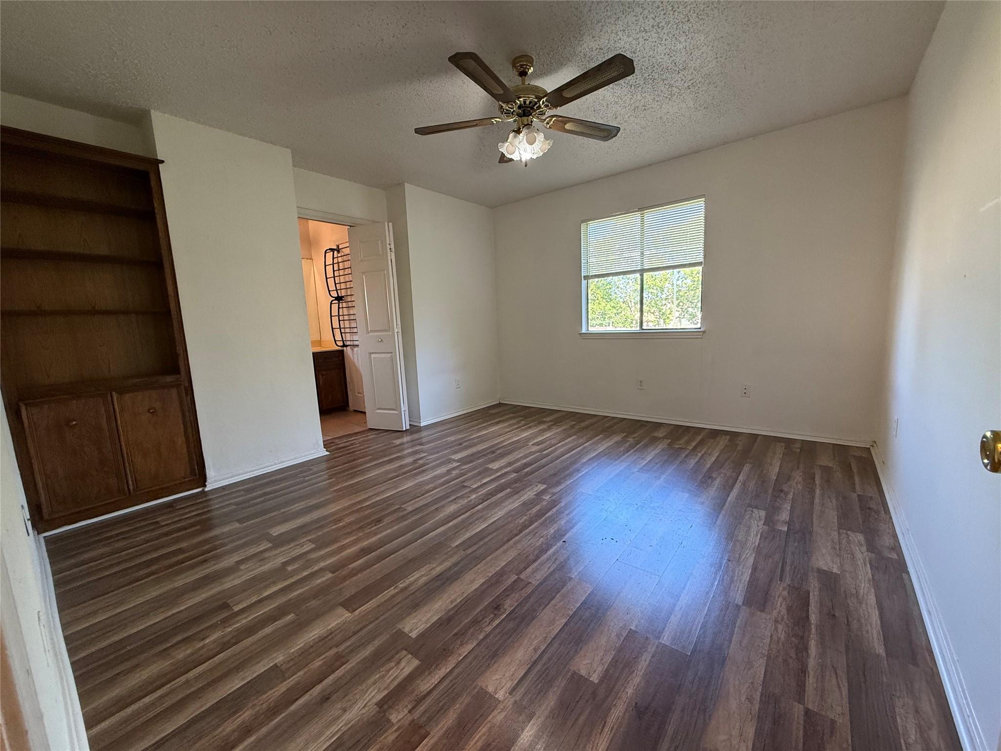 16307 Framingham Cir Property Photo 12