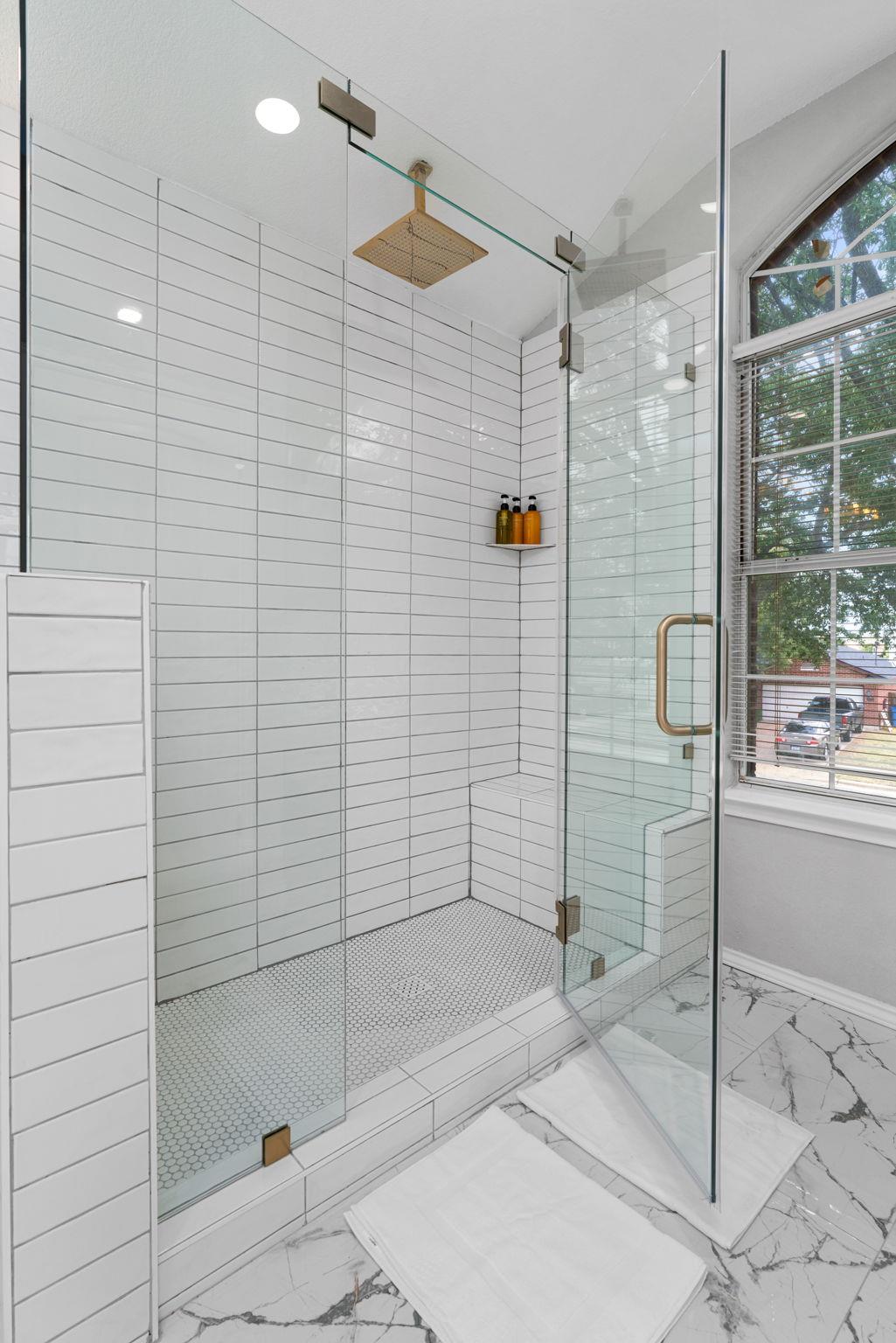 807 Clarence Bohls Ln Property Photo 18