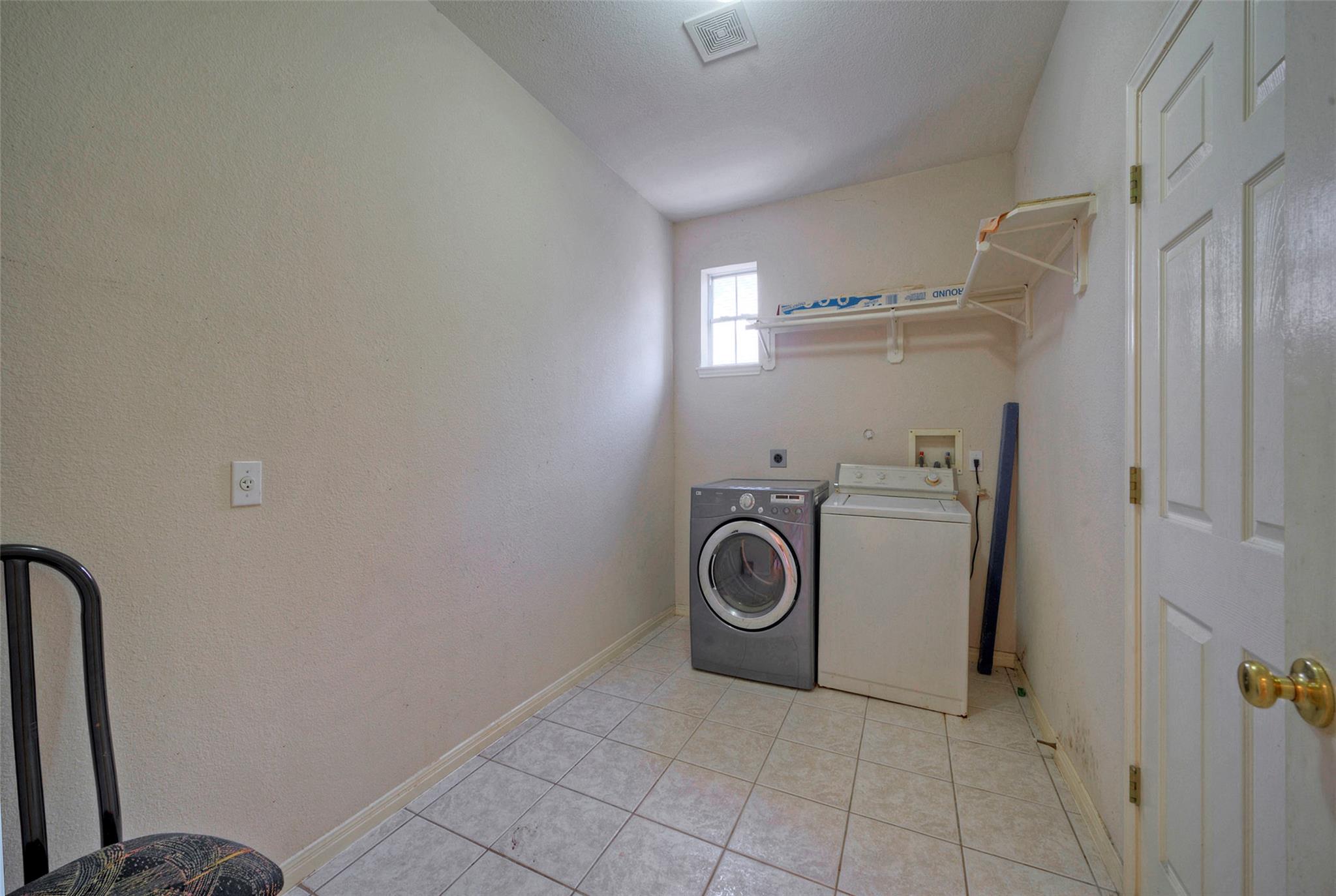 601 Indian Run Dr Property Photo 21