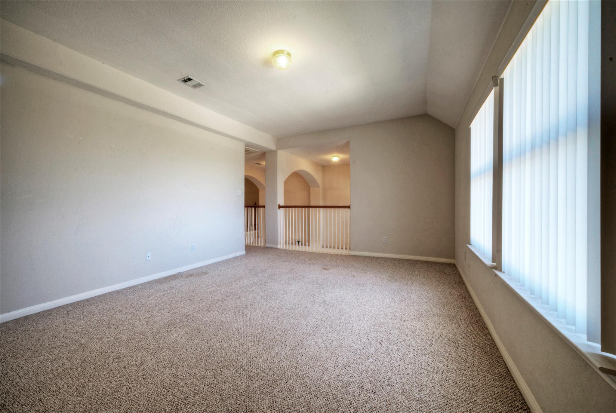 601 Indian Run Dr Property Photo 32