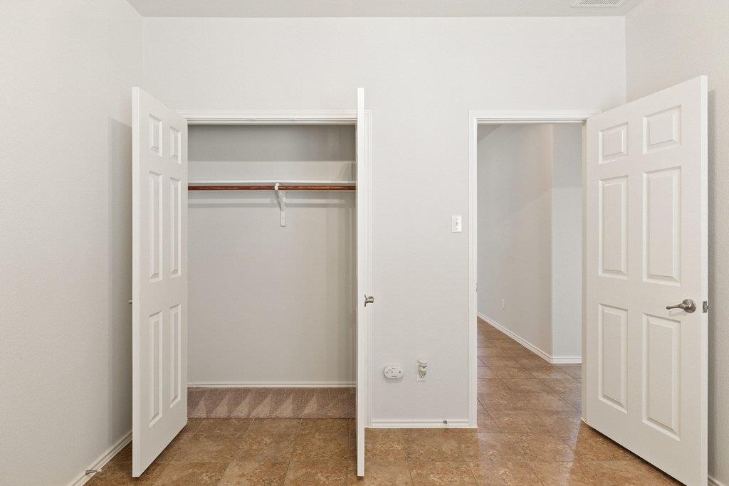 2212 Christoff Loop Property Photo 21