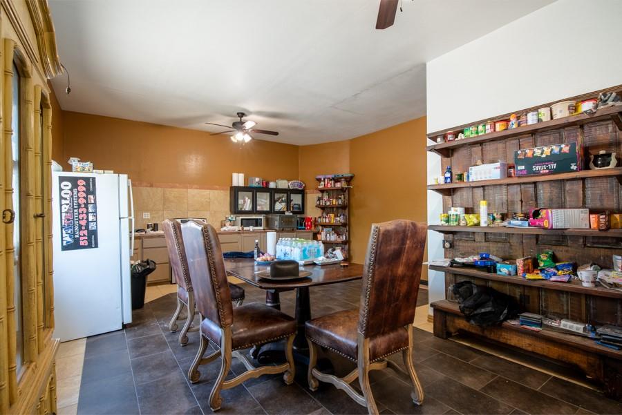 7913 Us Highway 183 Property Photo 17