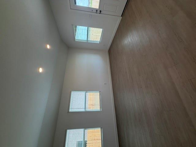 17825 Orchard Oriel Way Property Photo 3