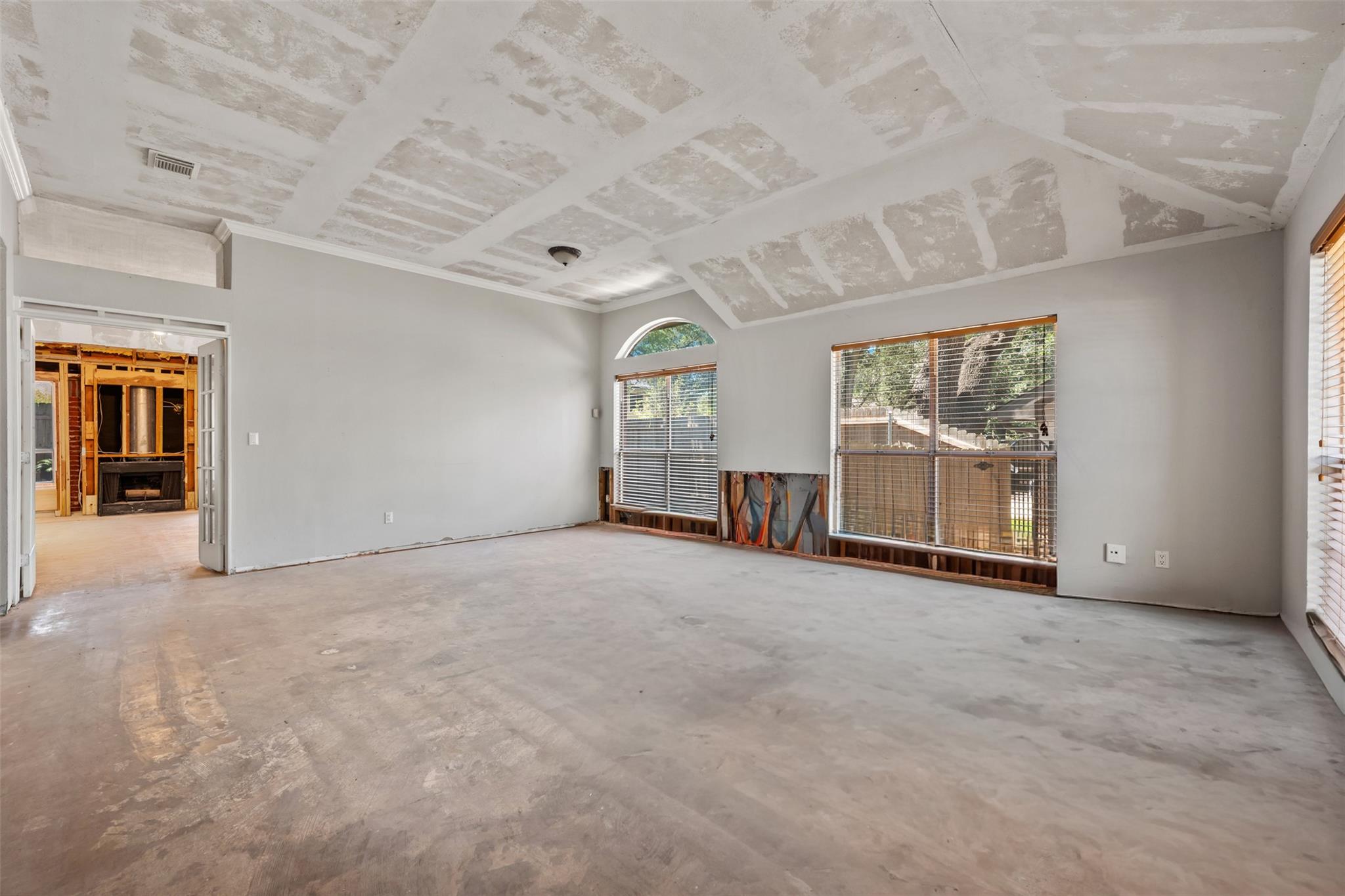 3005 Shoot Out Ct Property Photo 12