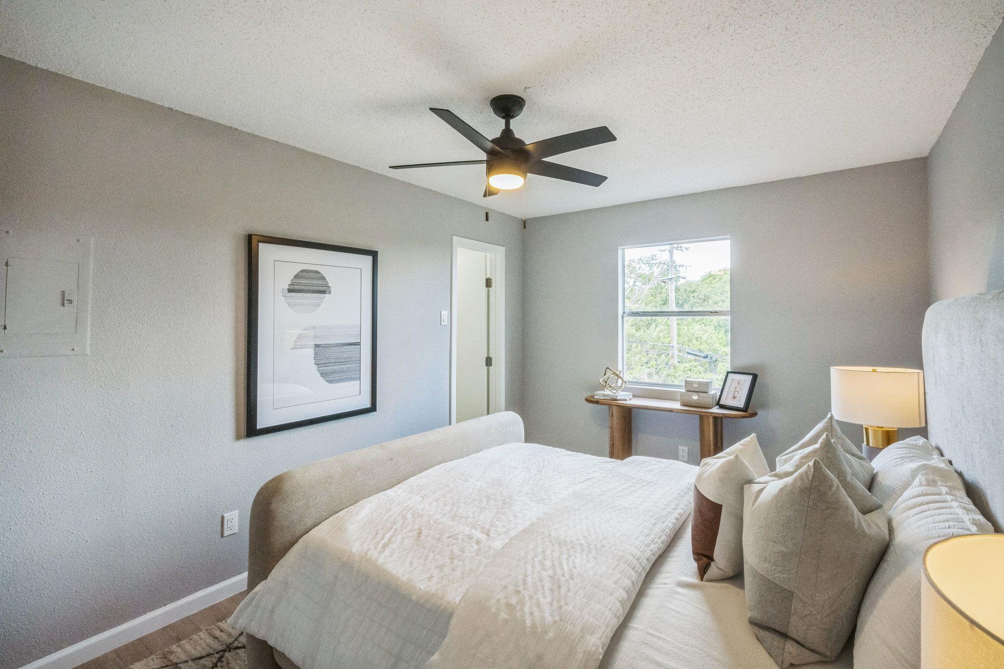 6914 Rifle Bnd Property Photo 15